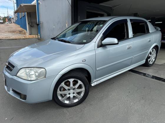 CHEVROLET ASTRA 2.0 MPFI ADVANTAGE 8V FLEX 4P MANUAL